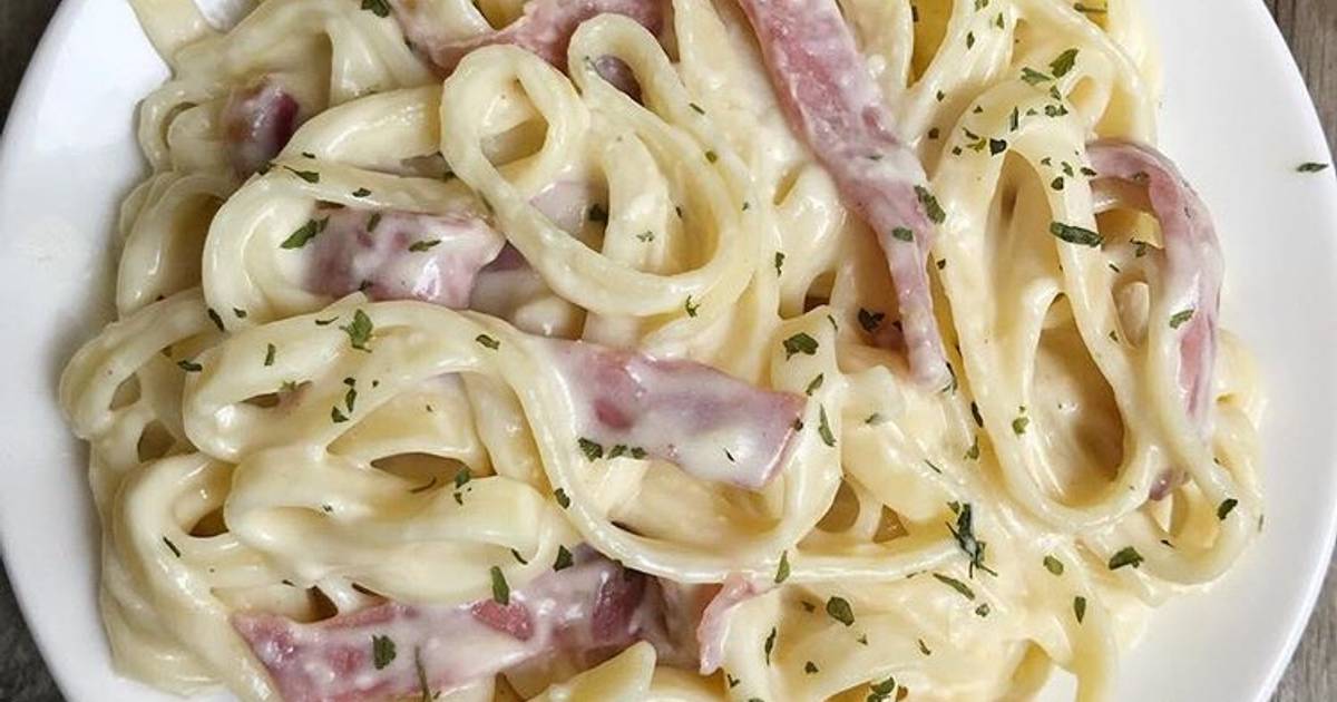 Fettucini carbonara Fettucini carbonara