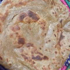 A picture of Kurkura khasta paratha.