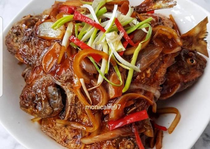 Resep Ikan Bawal Saus Inggris Anti Gagal