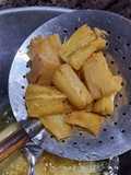 Singkong goreng manis