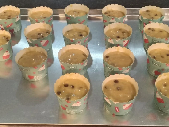 Cara Sederhana Membuat Resep  Banana chocolate chip muffins yang Lezat Sekali, Lezat Sekali