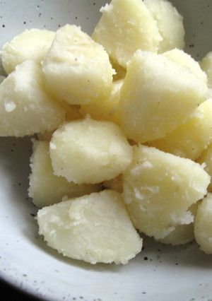 A picture of Fluffy Boiled Potato.