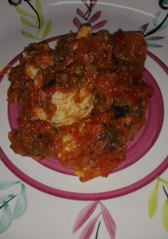 Una foto de Albóndigas de atún y salmón con pisto. Thermomix