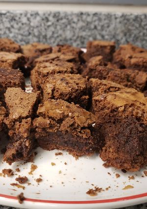 Una foto de Brownie súper húmedo