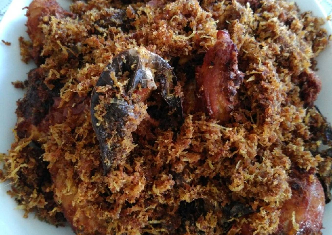 Ayam goreng bumbu lengkuas