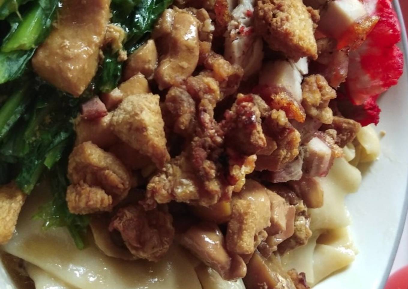 Mie Ayam babi (Non halal)