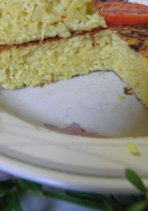 Una foto de Tortilla de choclo con queso