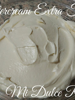 Foto principal de Buttercream con queso crema - más firme