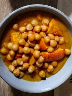 Ízlelőbimbó Cunami Curry, avagy Hokkaido tökös Kókusztejes Curry recept fotója