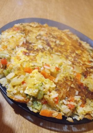 Una foto de Tortilla de arroz con vegetales