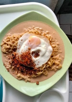 Foto resep Mie Instan Carbonara