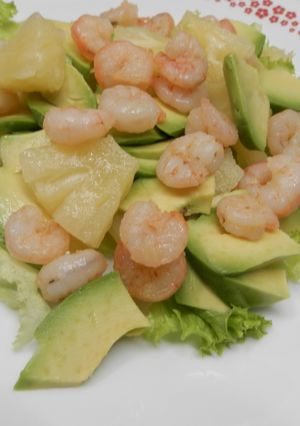 Una foto de Ensalada de aguacate
