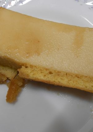 Una foto de Tarta de sobaos y quesitos