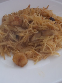 Una foto de Fideos finos a banda