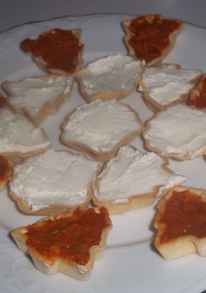 Una foto de Tartaletas de sobrasada y mousse de queso