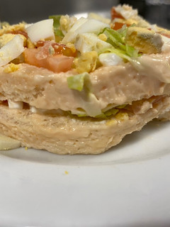 Una foto de Pastel de salmón ahumado
