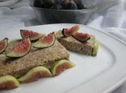 Una foto de budin de higos