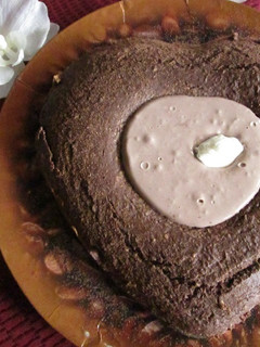 Una foto de Corazón explosivo de chocolate (dietético)