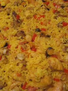 Una foto de Arroz exprés con mariscos cocidos y congelados