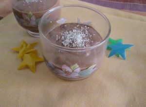 Foto principal de Natilla de chocolate falsa para dieta