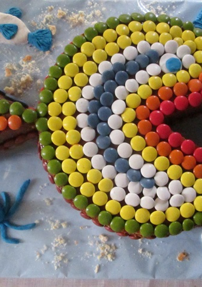 Una foto de Tarta pececito de colores 