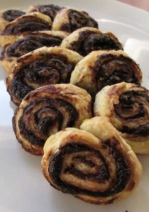 Una foto de Pan de rollitos hojaldrados con chocolate
