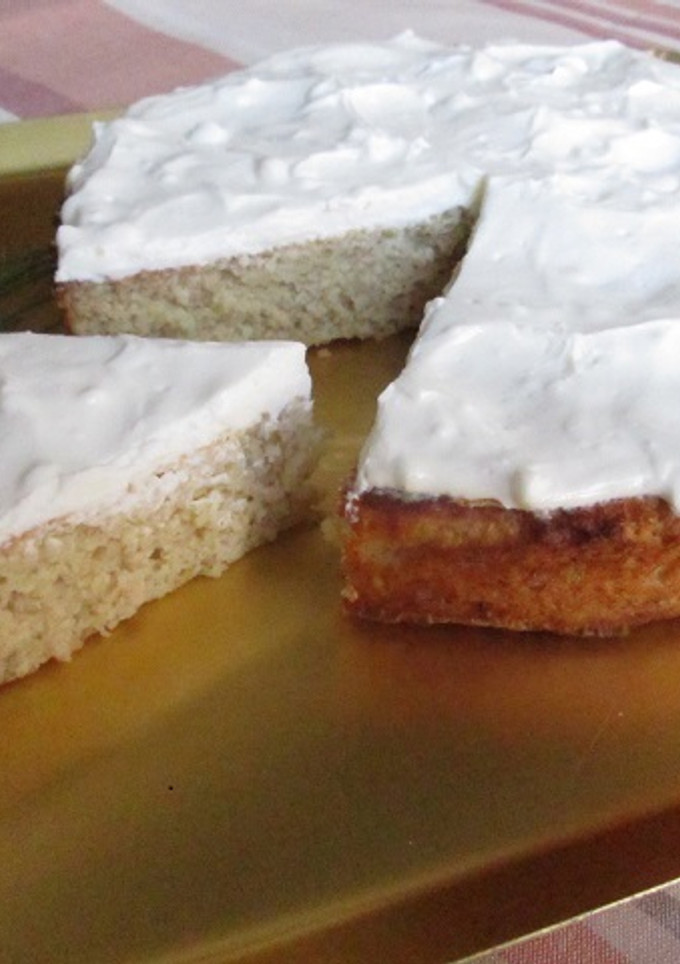 Una foto de Bizcocho de yogurt sin yemas