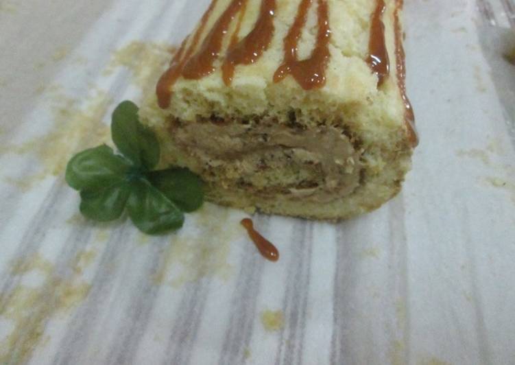 Tronco de árbol con crema moka fácil
