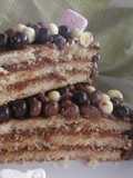 Tarta tres capas con dulce de leche, nocilla y chocolate