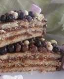 Tarta tres capas con dulce de leche, nocilla y chocolate
