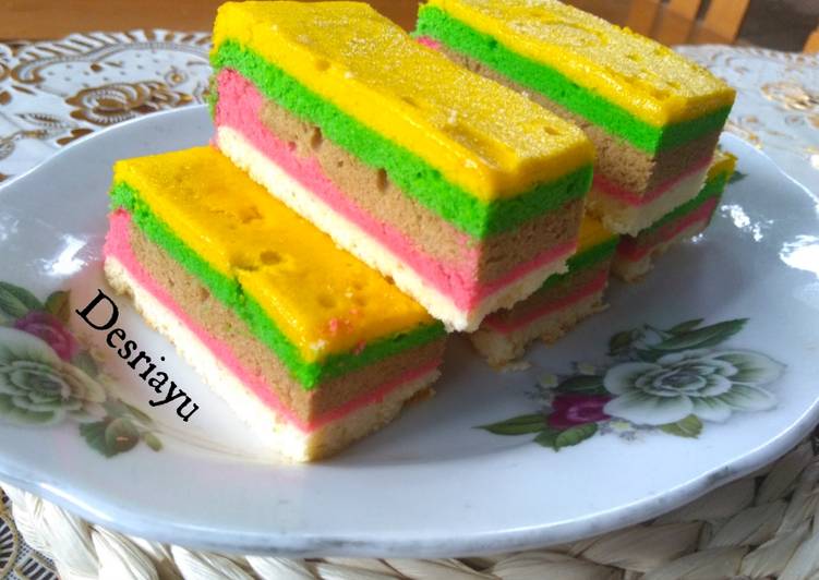 Resep Bolu Lapis Panca Warna yang Enak Banget