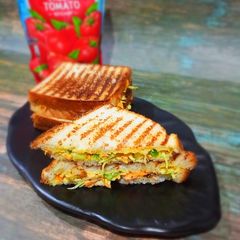 A picture of Mayonnaise grill sandwich.