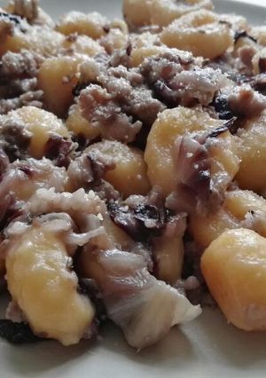 Foto di Gnocchi radicchio e salsiccia