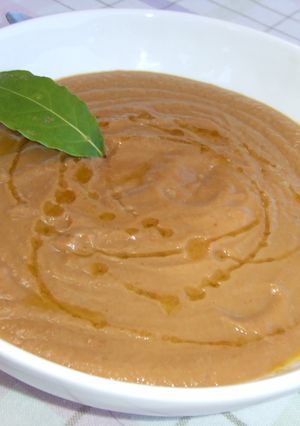 Foto principal de Crema templada de lentejas al curry