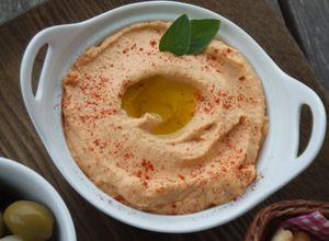 Foto principal de Dip de hummus con pimientos asados