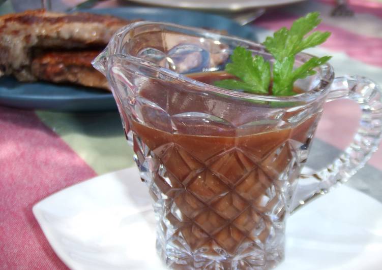 Salsa de arándanos azules y vino tinto
