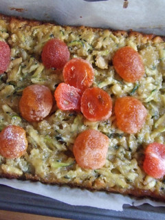 Foto principal de Budín de calabacín con frutos secos y naranjitas chinas