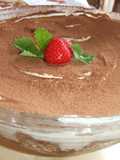 Tiramisú rosado