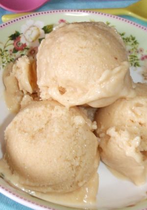 Una foto de Helado rápido de melocotón y paraguayos de dieta