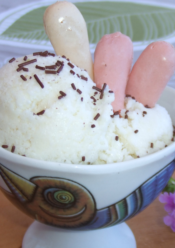 Una foto de Helado de melón con quesos