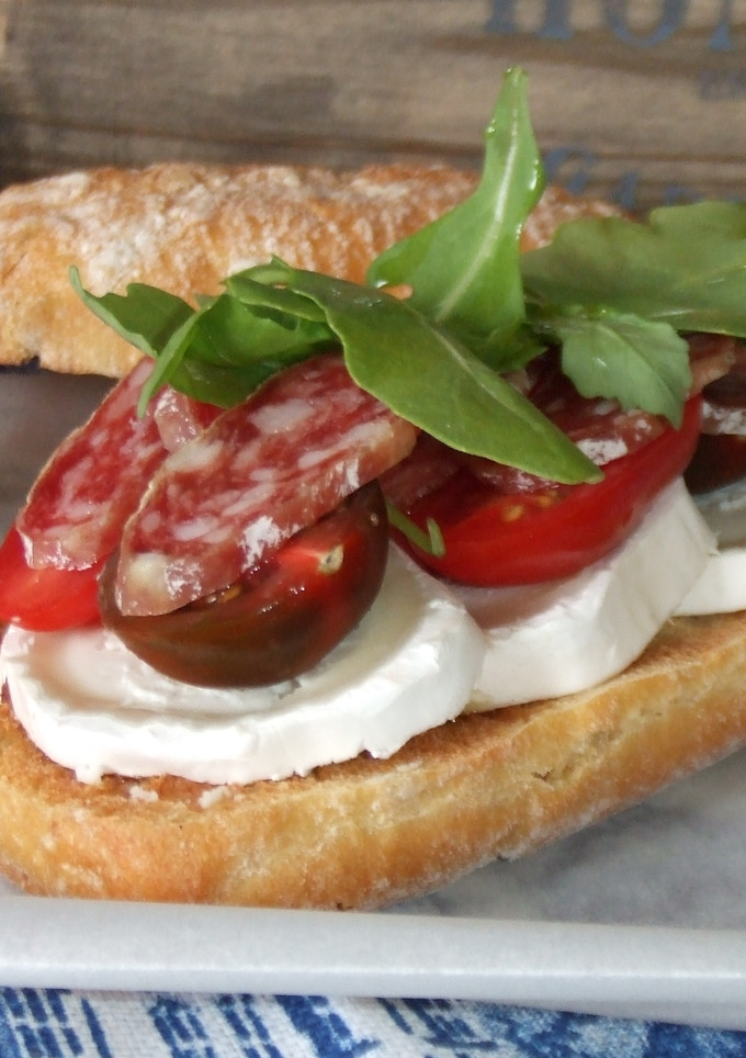 Una foto de Panecillos rellenos para picnic
