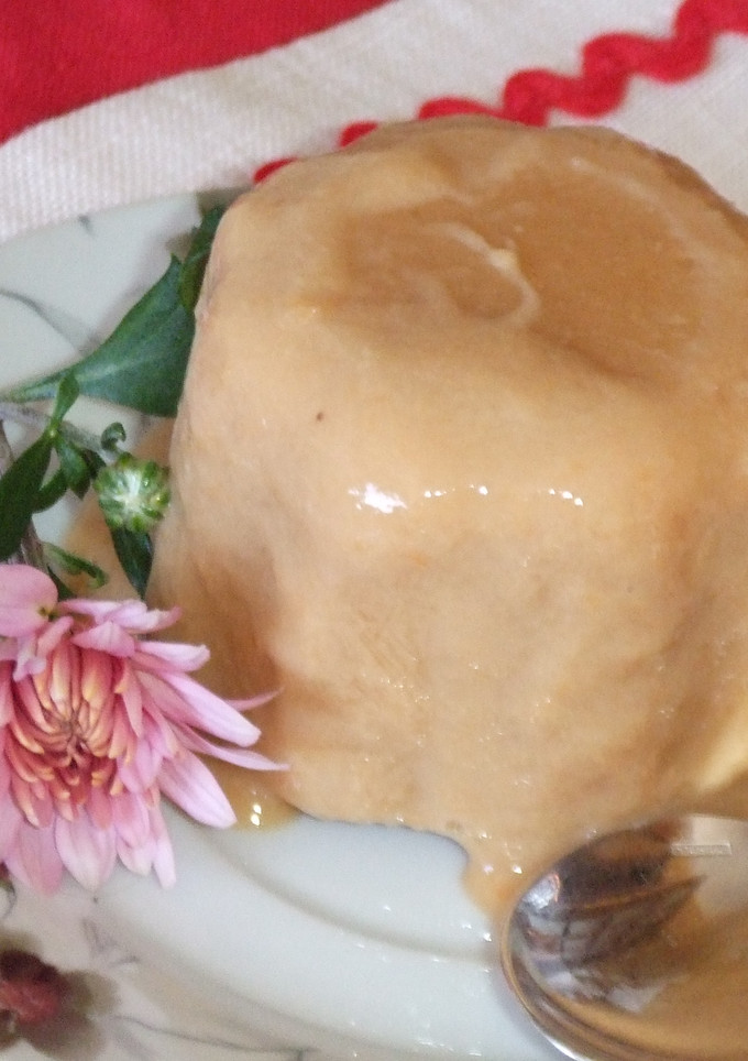 Una foto de Helado de plátano y albaricoques