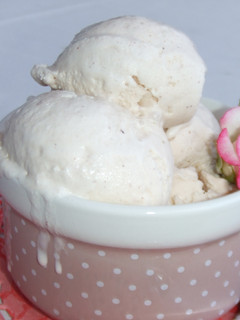 Una foto de Helado de mascarpone con canela