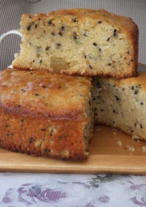 Una foto de Torta de jengibre y aloe vera escarchadas