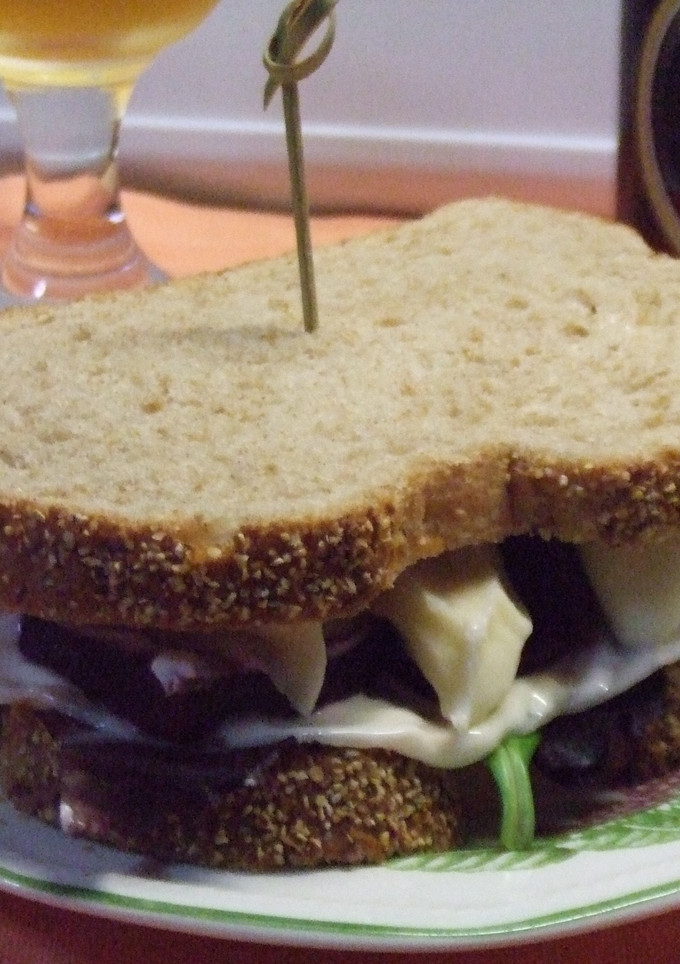 Una foto de Súper sándwich combinado