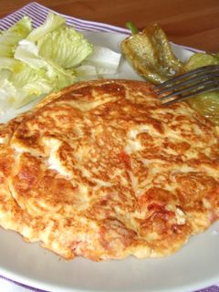 Una foto de Frittata de tomate y queso