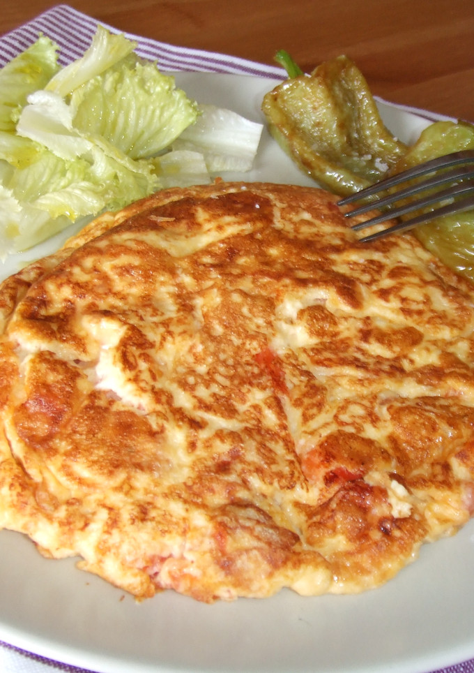 Una foto de Frittata de tomate y queso