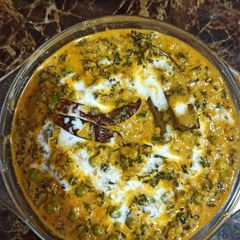 A picture of Methi Malai Matar.