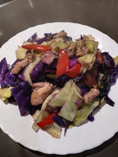 A picture of Green and Purple Cabbage.