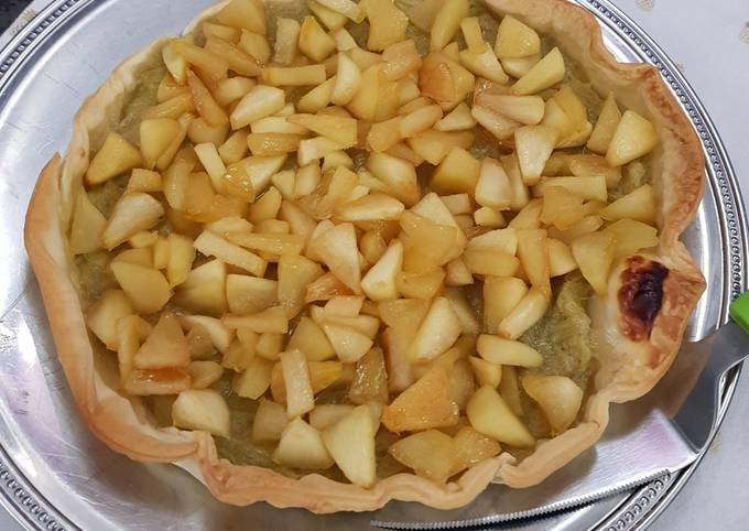 Tarte rhubarbe et pommes caramélisées